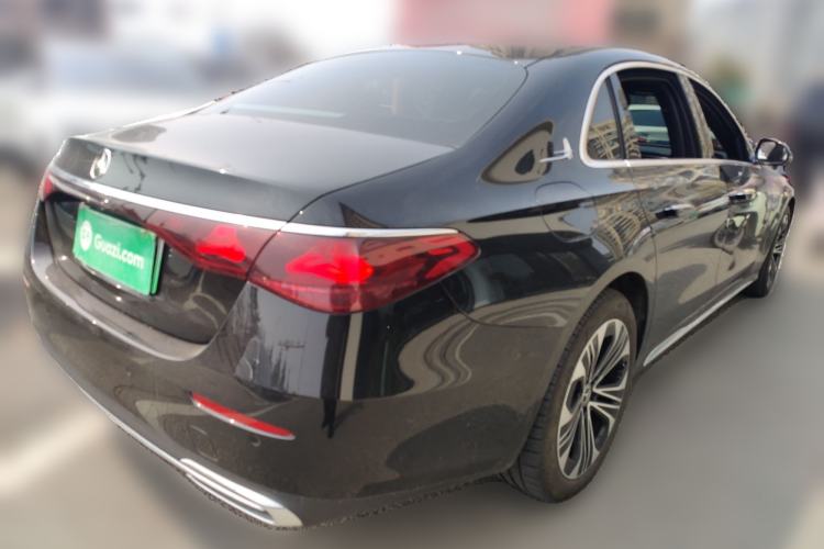 Used Mercedes-Benz E-Class New Energy 2024 E 350 e L Plug-in Hybrid Sedan Rear Right 45 Deg