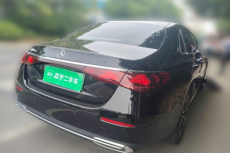 Used Mercedes-Benz E-Class New Energy 2024 E 350 e L Plug-in Hybrid Sedan Rear Right 45 Deg
