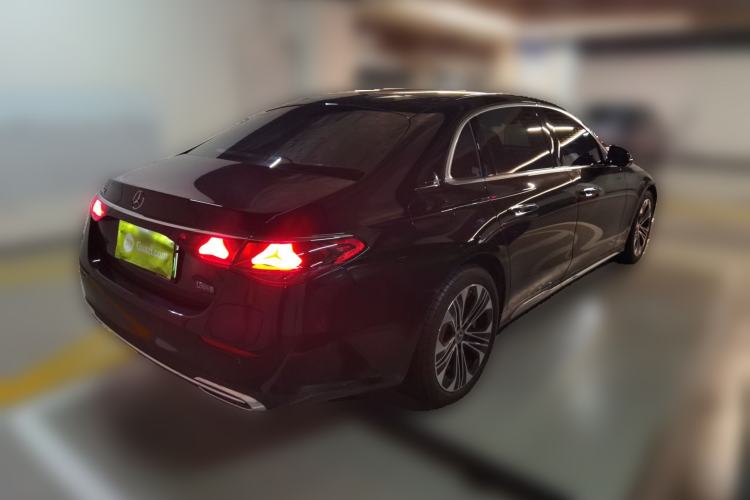 Used Mercedes-Benz E-Class New Energy 2024 E 350 e L Plug-in Hybrid Sedan Rear Right 45 Deg