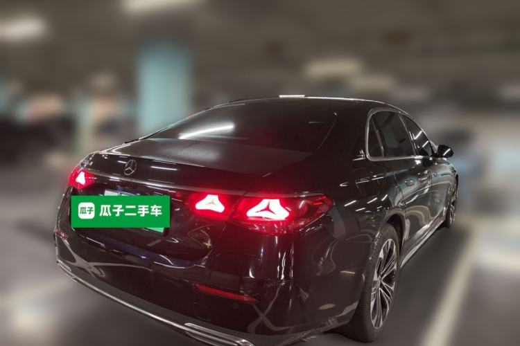 Used Mercedes-Benz E-Class New Energy 2024 E 350 e L Plug-in Hybrid Sedan Rear Right 45 Deg