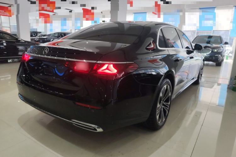 Used Mercedes-Benz E-Class New Energy 2024 E 350 e L Plug-in Hybrid Sedan Rear Right 45 Deg