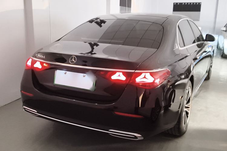 Used Mercedes-Benz E-Class New Energy 2024 E 350 e L Plug-in Hybrid Sedan Rear Right 45 Deg