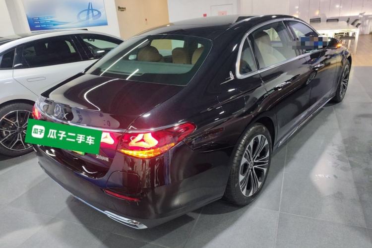 Used Mercedes-Benz E-Class New Energy 2024 E 350 e L Plug-in Hybrid Sedan Rear Right 45 Deg
