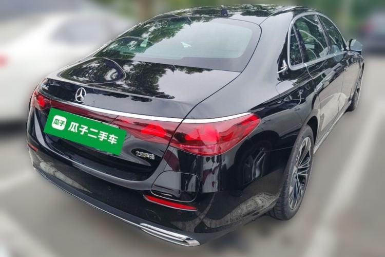 Used Mercedes-Benz E-Class New Energy 2024 E 350 e L Plug-in Hybrid Sedan Rear Right 45 Deg