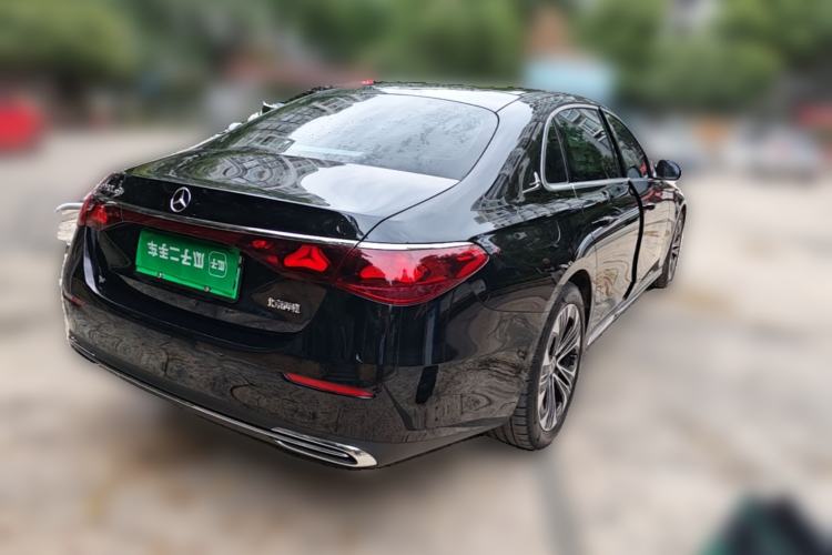 Used Mercedes-Benz E-Class New Energy 2024 E 350 e L Plug-in Hybrid Sedan Rear Right 45 Deg