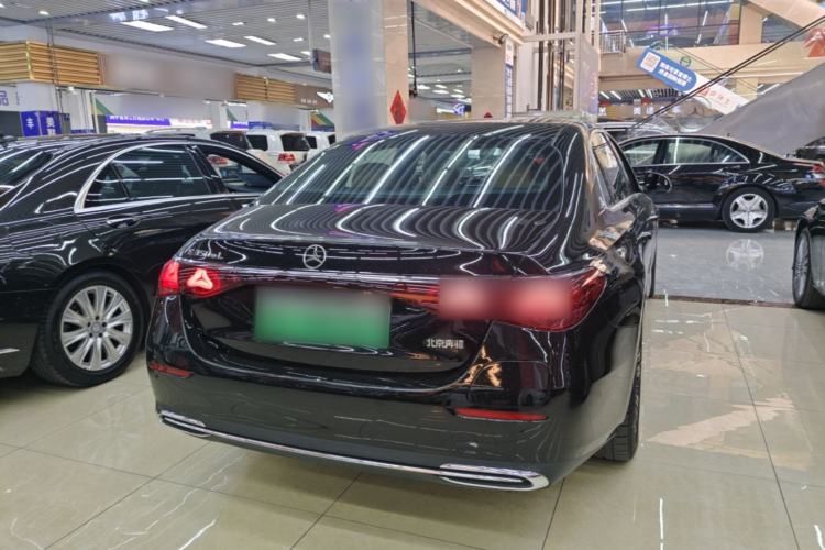 Used Mercedes-Benz E-Class New Energy 2024 E 350 e L Plug-in Hybrid Sedan Rear Right 45 Deg