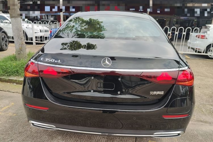 Used Mercedes-Benz E-Class New Energy 2024 E 350 e L Plug-in Hybrid Sedan Rear