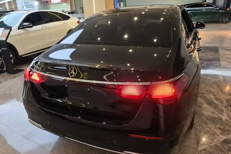 Used Mercedes-Benz E-Class New Energy 2024 E 350 e L Plug-in Hybrid Sedan Rear
