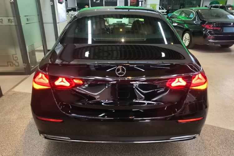 Used Mercedes-Benz E-Class New Energy 2024 E 350 e L Plug-in Hybrid Sedan Rear