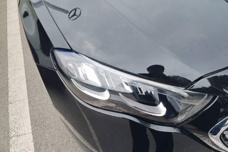 Used Mercedes-Benz E-Class New Energy 2024 E 350 e L Plug-in Hybrid Sedan Right Front Headlight