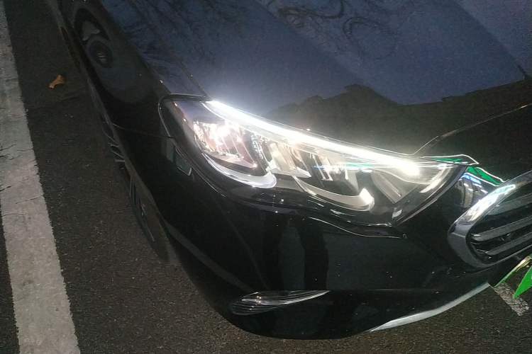 Used Mercedes-Benz E-Class New Energy 2024 E 350 e L Plug-in Hybrid Sedan Right Front Headlight