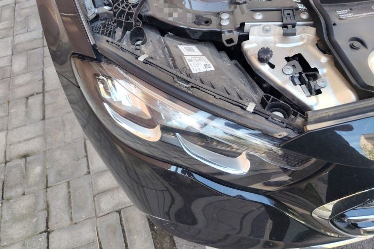 Used Mercedes-Benz E-Class New Energy 2024 E 350 e L Plug-in Hybrid Sedan Right Front Headlight