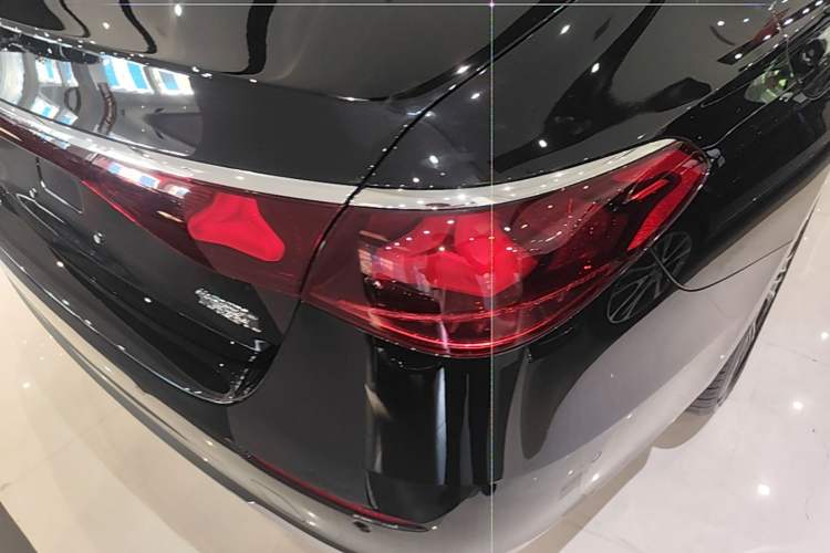 Used Mercedes-Benz E-Class New Energy 2024 E 350 e L Plug-in Hybrid Sedan Right Rear Taillight