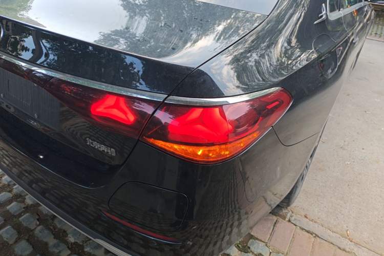 Used Mercedes-Benz E-Class New Energy 2024 E 350 e L Plug-in Hybrid Sedan Right Rear Taillight
