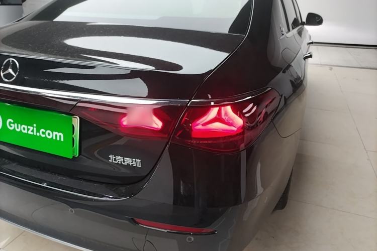 Used Mercedes-Benz E-Class New Energy 2024 E 350 e L Plug-in Hybrid Sedan Right Rear Taillight