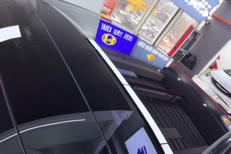 Used Mercedes-Benz E-Class New Energy 2024 E 350 e L Plug-in Hybrid Sedan Roof