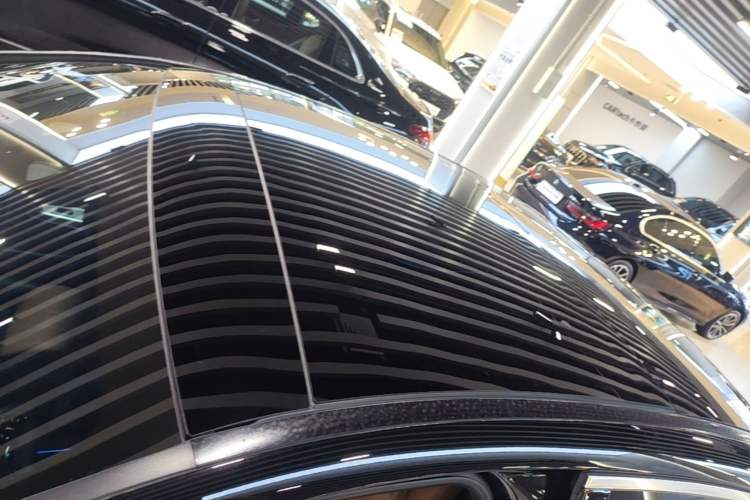 Used Mercedes-Benz E-Class New Energy 2024 E 350 e L Plug-in Hybrid Sedan Roof