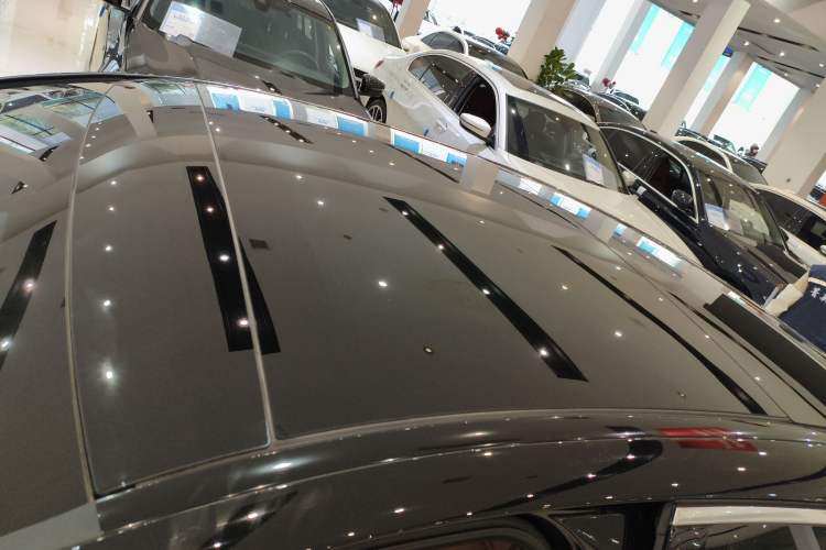 Used Mercedes-Benz E-Class New Energy 2024 E 350 e L Plug-in Hybrid Sedan Roof
