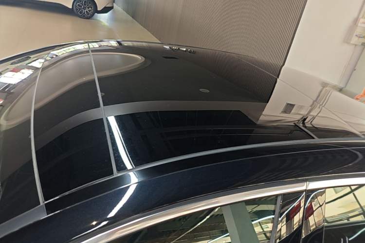 Used Mercedes-Benz E-Class New Energy 2024 E 350 e L Plug-in Hybrid Sedan Roof