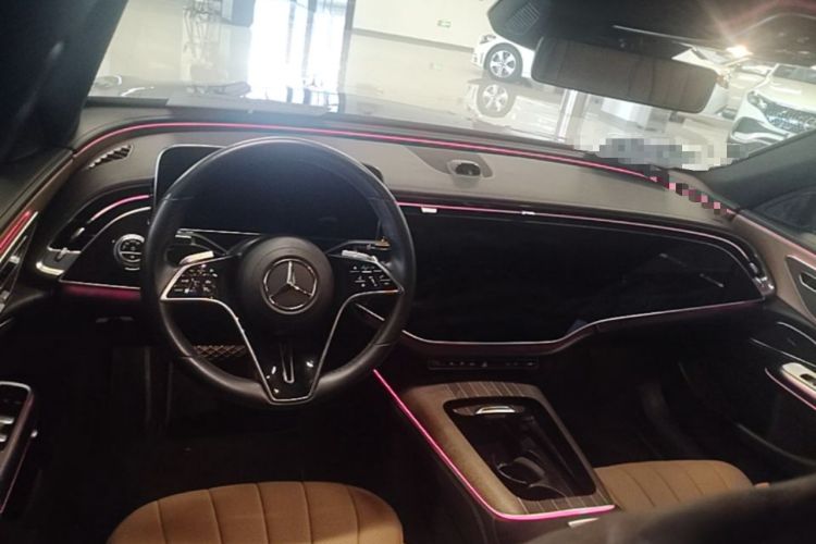 Used Mercedes-Benz E-Class New Energy 2024 E 350 e L Plug-in Hybrid Sedan Steering Wheel