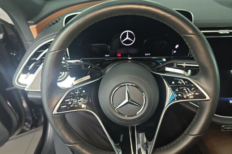 Used Mercedes-Benz E-Class New Energy 2024 E 350 e L Plug-in Hybrid Sedan Steering Wheel