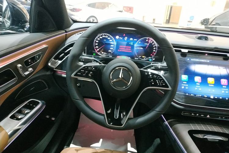 Used Mercedes-Benz E-Class New Energy 2024 E 350 e L Plug-in Hybrid Sedan Steering Wheel