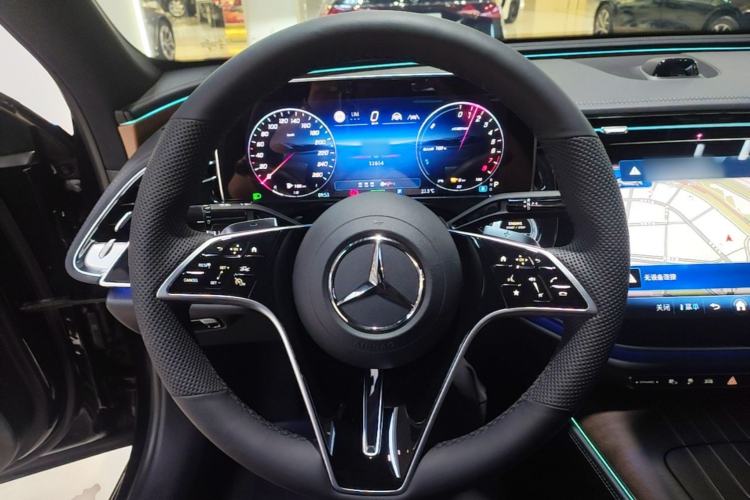 Used Mercedes-Benz E-Class New Energy 2024 E 350 e L Plug-in Hybrid Sedan Steering Wheel