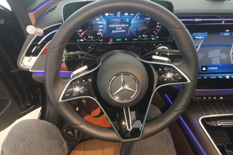 Used Mercedes-Benz E-Class New Energy 2024 E 350 e L Plug-in Hybrid Sedan Steering Wheel