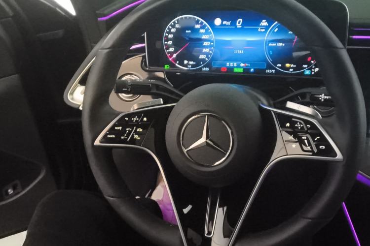 Used Mercedes-Benz E-Class New Energy 2024 E 350 e L Plug-in Hybrid Sedan Steering Wheel