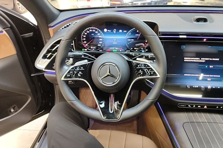 Used Mercedes-Benz E-Class New Energy 2024 E 350 e L Plug-in Hybrid Sedan Steering Wheel