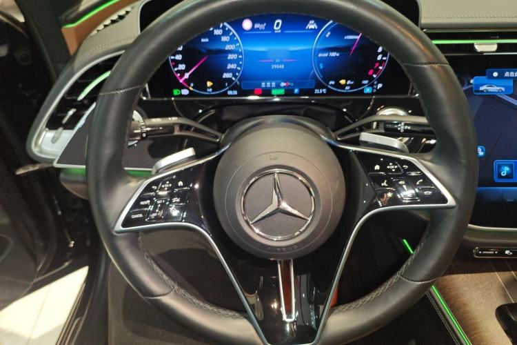 Used Mercedes-Benz E-Class New Energy 2024 E 350 e L Plug-in Hybrid Sedan Steering Wheel