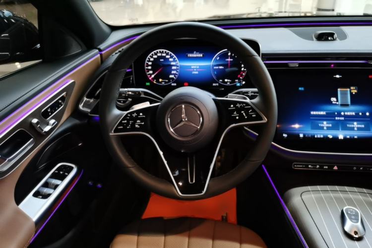 Used Mercedes-Benz E-Class New Energy 2024 E 350 e L Plug-in Hybrid Sedan Steering Wheel