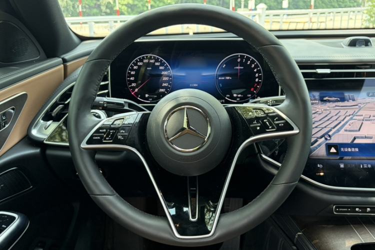 Used Mercedes-Benz E-Class New Energy 2024 E 350 e L Plug-in Hybrid Sedan Steering Wheel