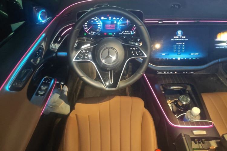 Used Mercedes-Benz E-Class New Energy 2024 E 350 e L Plug-in Hybrid Sedan Steering Wheel