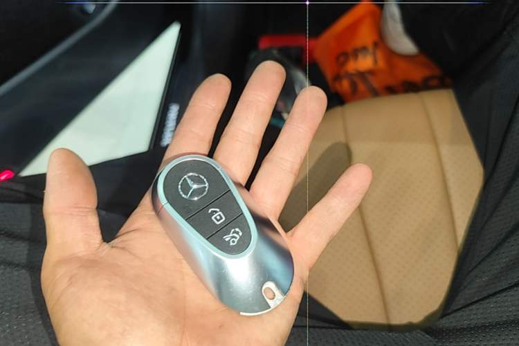 Used Mercedes-Benz E-Class New Energy 2024 E 350 e L Plug-in Hybrid Sedan Vehicle Key