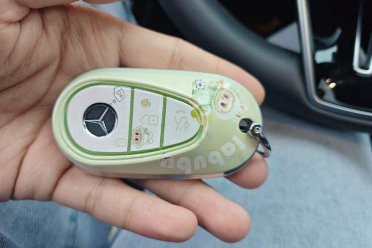 Used Mercedes-Benz E-Class New Energy 2024 E 350 e L Plug-in Hybrid Sedan Vehicle Key