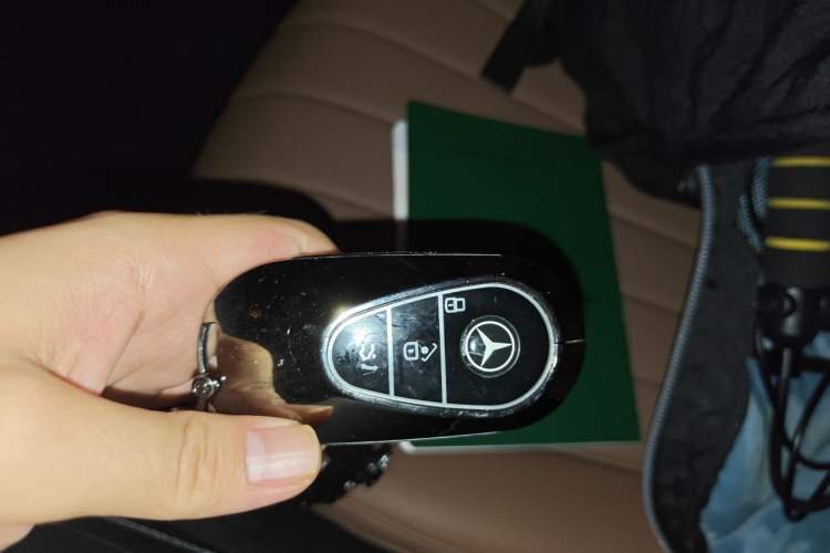 Used Mercedes-Benz E-Class New Energy 2024 E 350 e L Plug-in Hybrid Sedan Vehicle Key