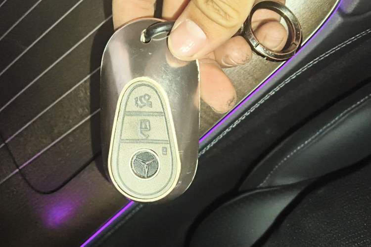 Used Mercedes-Benz E-Class New Energy 2024 E 350 e L Plug-in Hybrid Sedan Vehicle Key