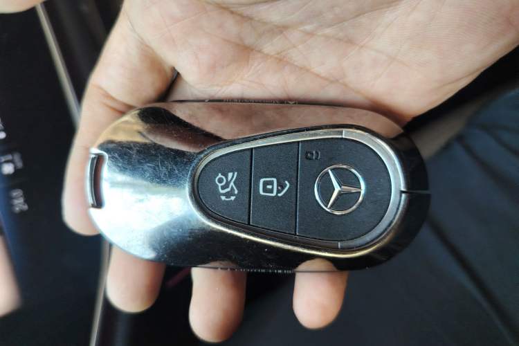 Used Mercedes-Benz E-Class New Energy 2024 E 350 e L Plug-in Hybrid Sedan Vehicle Key