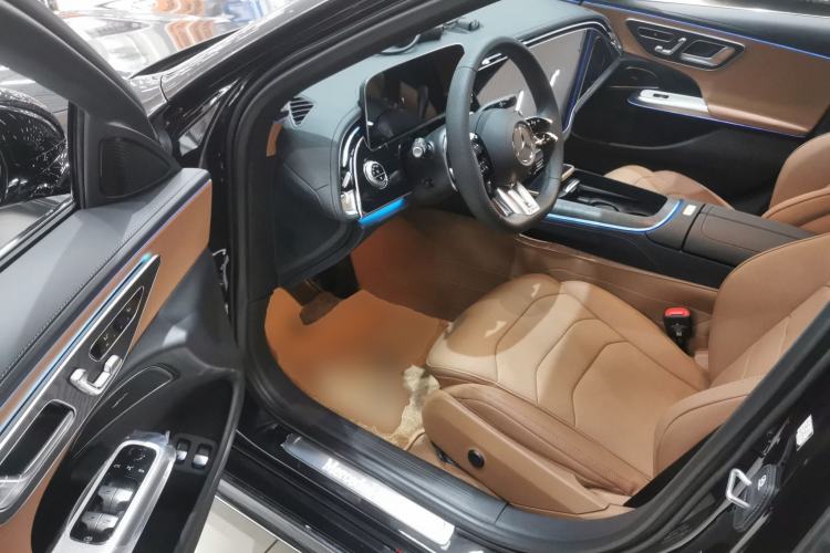 Used Mercedes-Benz E-Class New Energy 2024 E 350 e L Plug-in Hybrid Sports Sedan Driver Seat
