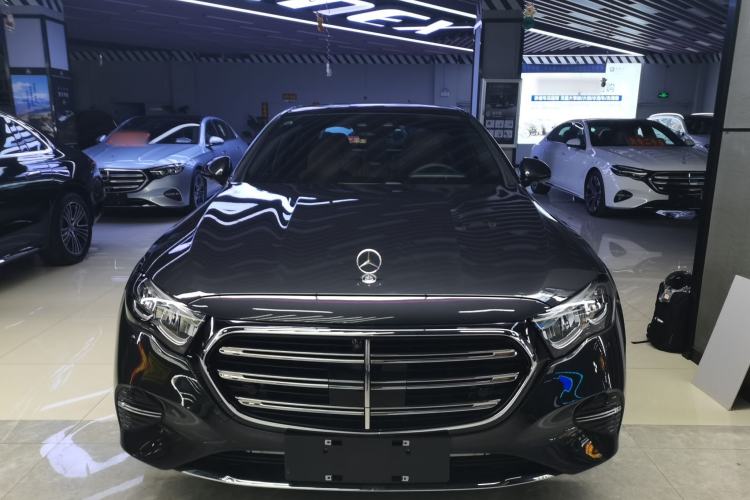 Used Mercedes-Benz E-Class New Energy 2024 E 350 e L Plug-in Hybrid Sedan Exterior 1