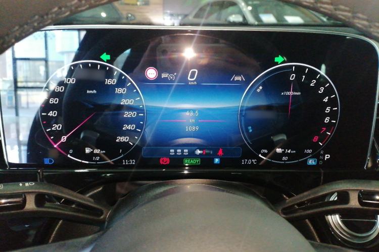 Used Mercedes-Benz E-Class New Energy 2024 E 350 e L Plug-in Hybrid Sports Sedan Instrument Cluster
