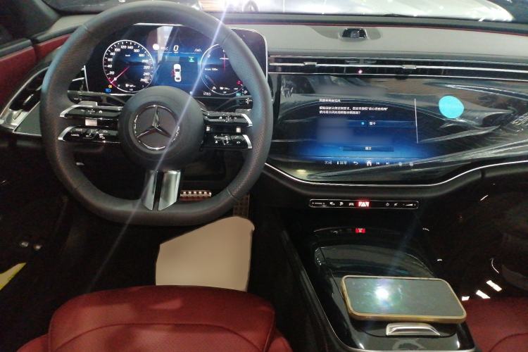 Used Mercedes-Benz E-Class New Energy 2024 E 350 e L Plug-in Hybrid Sports Sedan Steering Wheel