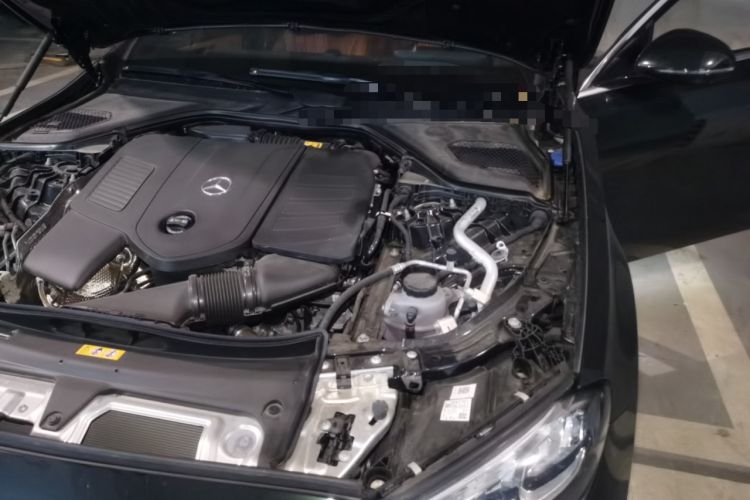 Used Mercedes-Benz E-Class New Energy 2024 E 350 e L Plug-in Hybrid Sports Sedan Engine Bay Left