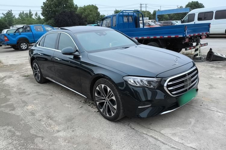 Used Mercedes-Benz E-Class New Energy 2024 E 350 e L Plug-in Hybrid Sedan Front Right 45 Deg