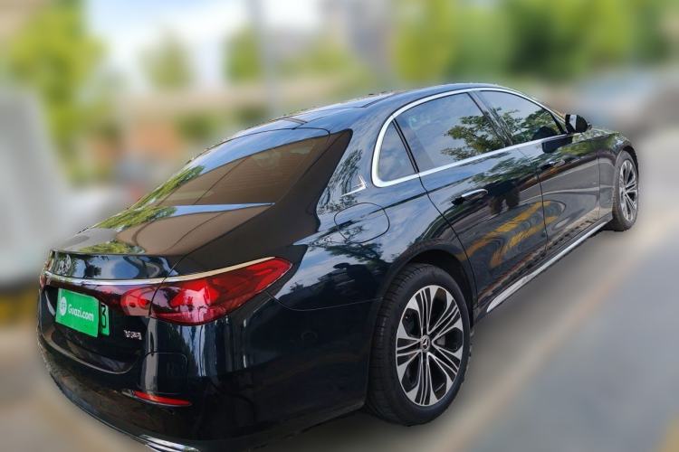 Used Mercedes-Benz E-Class New Energy 2024 E 350 e L Plug-in Hybrid Sedan Rear Right 45 Deg