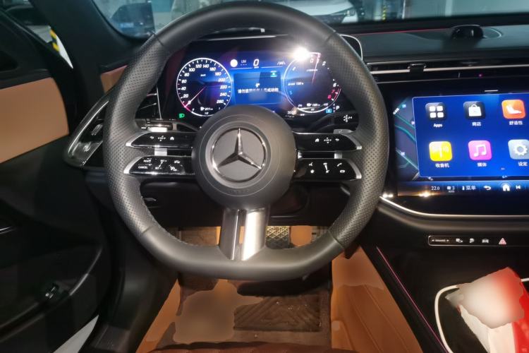 Used Mercedes-Benz E-Class New Energy 2024 E 350 e L Plug-in Hybrid Sports Sedan Steering Wheel
