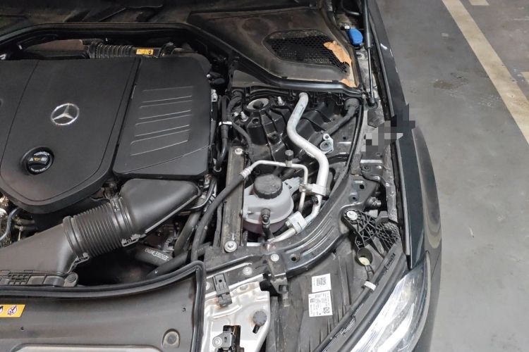 Used Mercedes-Benz E-Class New Energy 2024 E 350 e L Plug-in Hybrid Sports Sedan Engine Bay Left