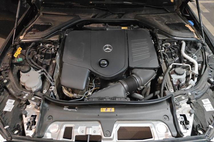 Used Mercedes-Benz E-Class New Energy 2024 E 350 e L Plug-in Hybrid Sports Sedan Engine Bay