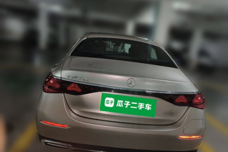 Used Mercedes-Benz E-Class New Energy 2024 E 350 e L Plug-in Hybrid Sedan Rear